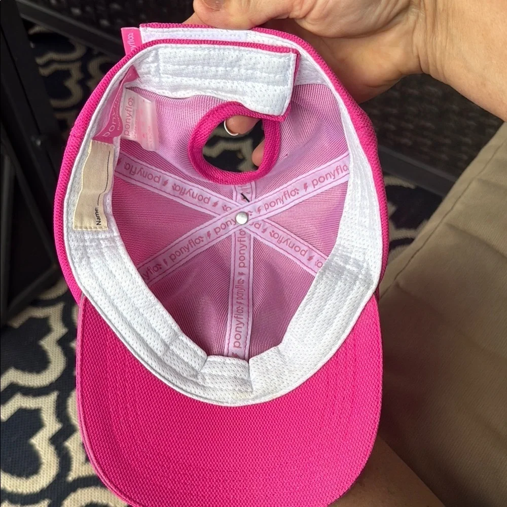 PonyFlo Kids Hot Pink Cap with hole for hair, NWT **READ***